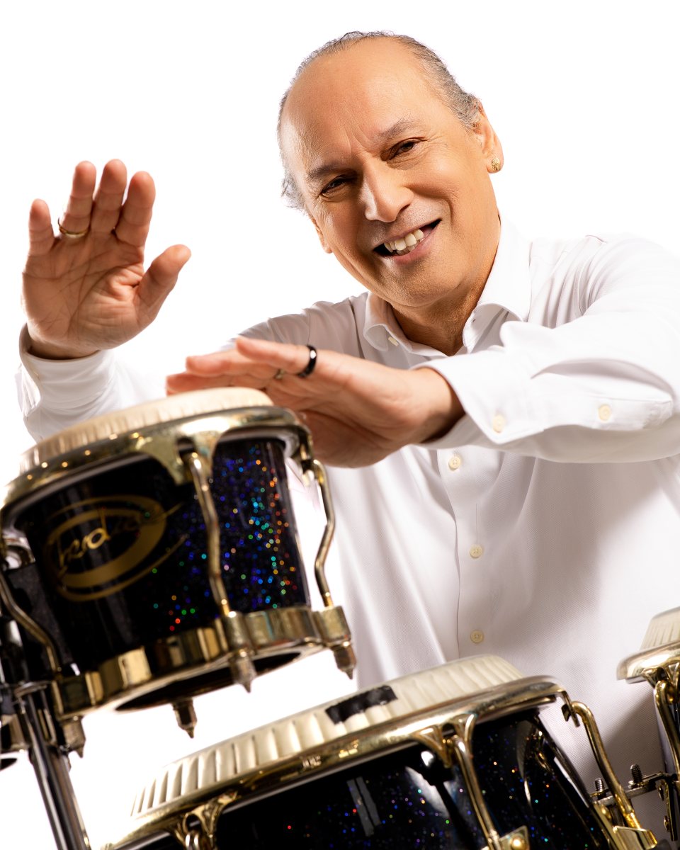 De percussionist tijdens een optreden